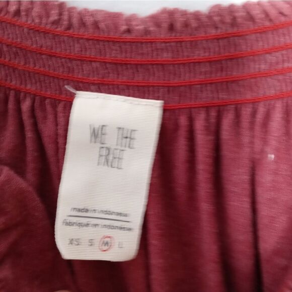 Free People cold shoulder top size medium - Picture 5 of 8